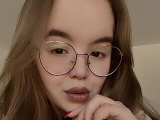 AnnetPovilain's HD cam live shows Profile Image